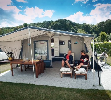 Kampeerplaats met stroom Camping ´t Geuldal Limburg (24).jpg